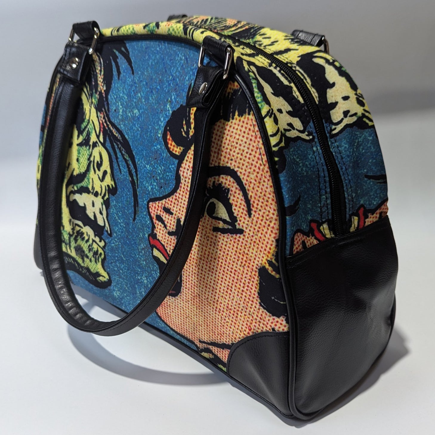 Kiss of Death Purse - Shady Front