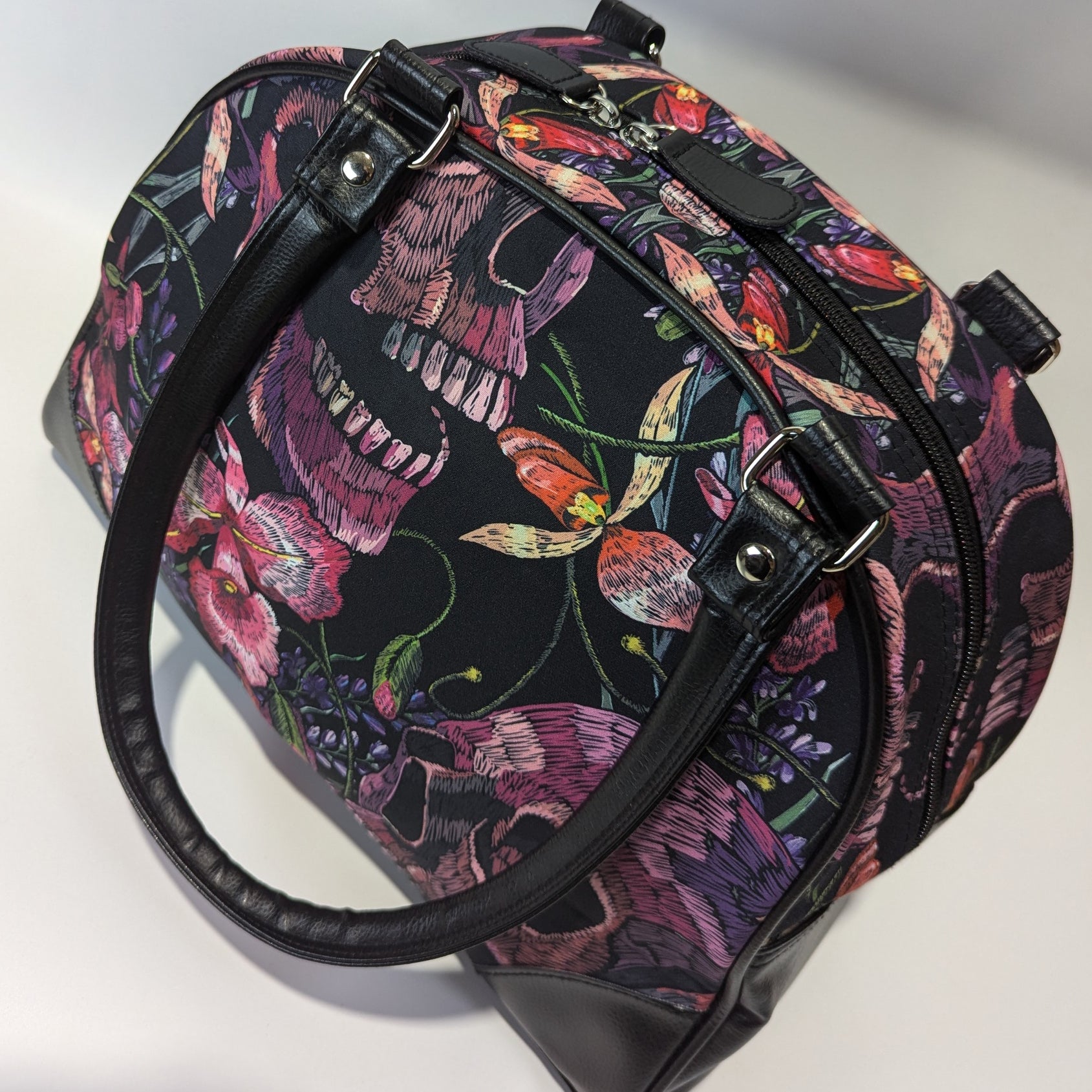 Skulls and Flowers Purse - Shady Front